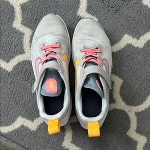 Nike Kids Gray Sneakers with Pink Laces and Yellow Swoosh